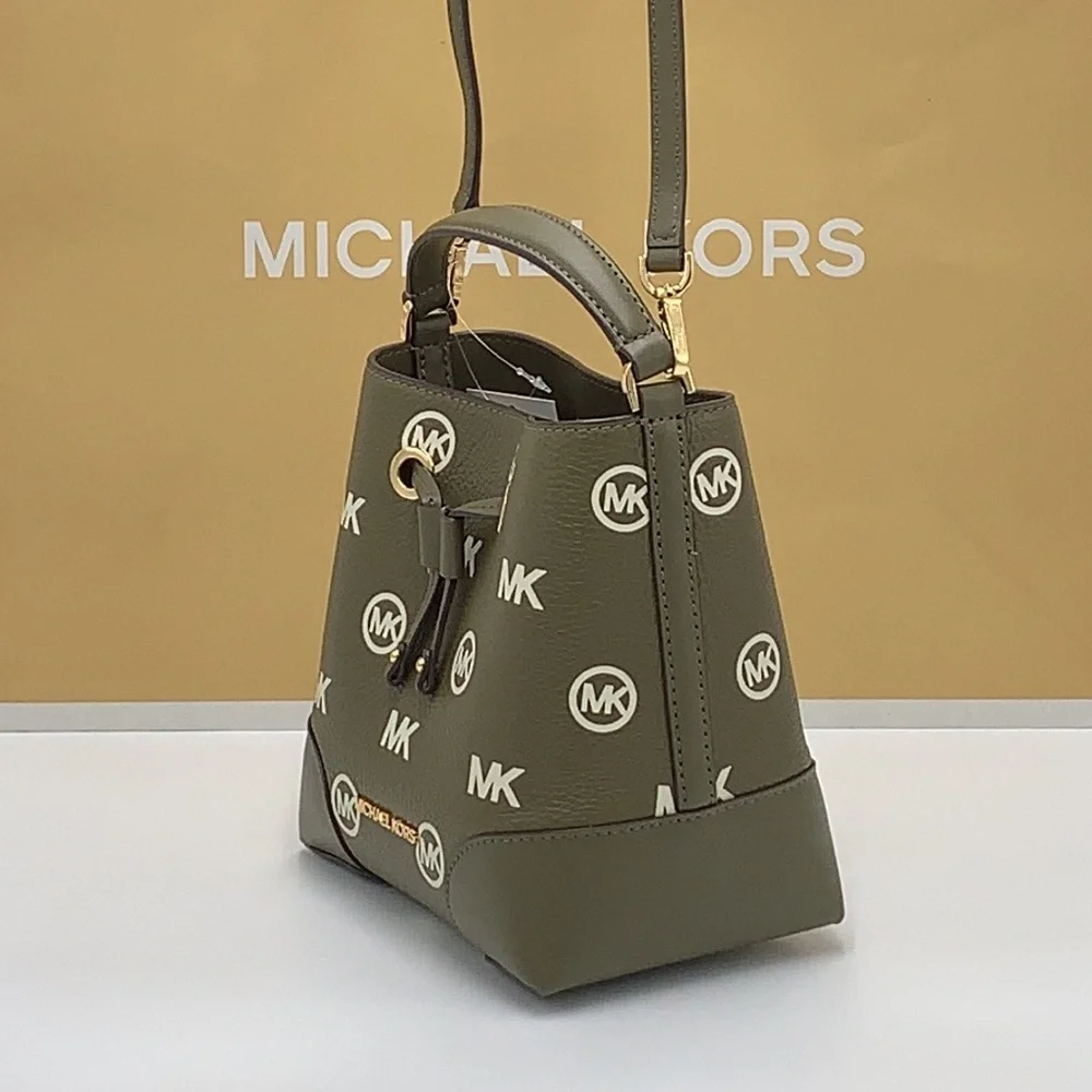 MICHAEL KORS Mercer Small Logo Embossed Leather Bucket Bag COLOR OLIVE